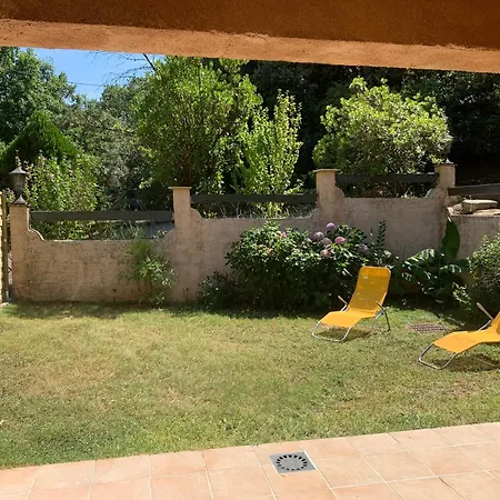 아파트 Avec Jardin A 800m De La Riviere